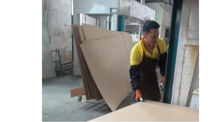 公共衛生間隔斷高度的經濟性與實用性分析